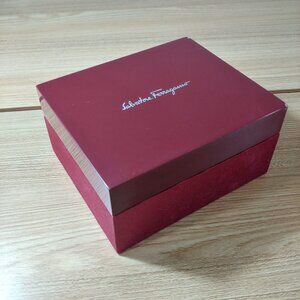 Salvatore Ferragamo Watch Jewelry Display Box Hard Case Empty‎ Burgundy Red